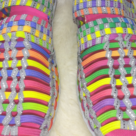 Shoes - Picture 4 of 14